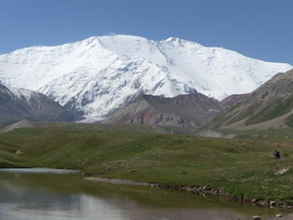 Pik Lenin 7134m, vom Basislager auf 3500m